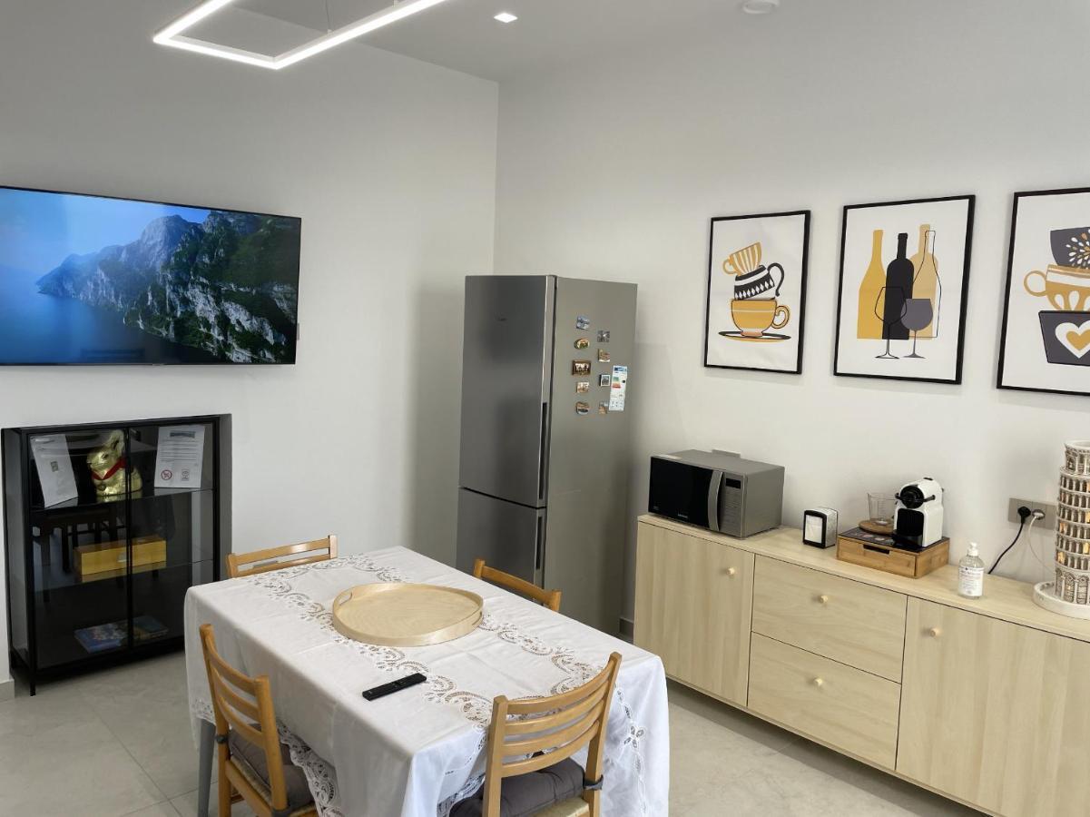 Varese Apartment Екстериор снимка